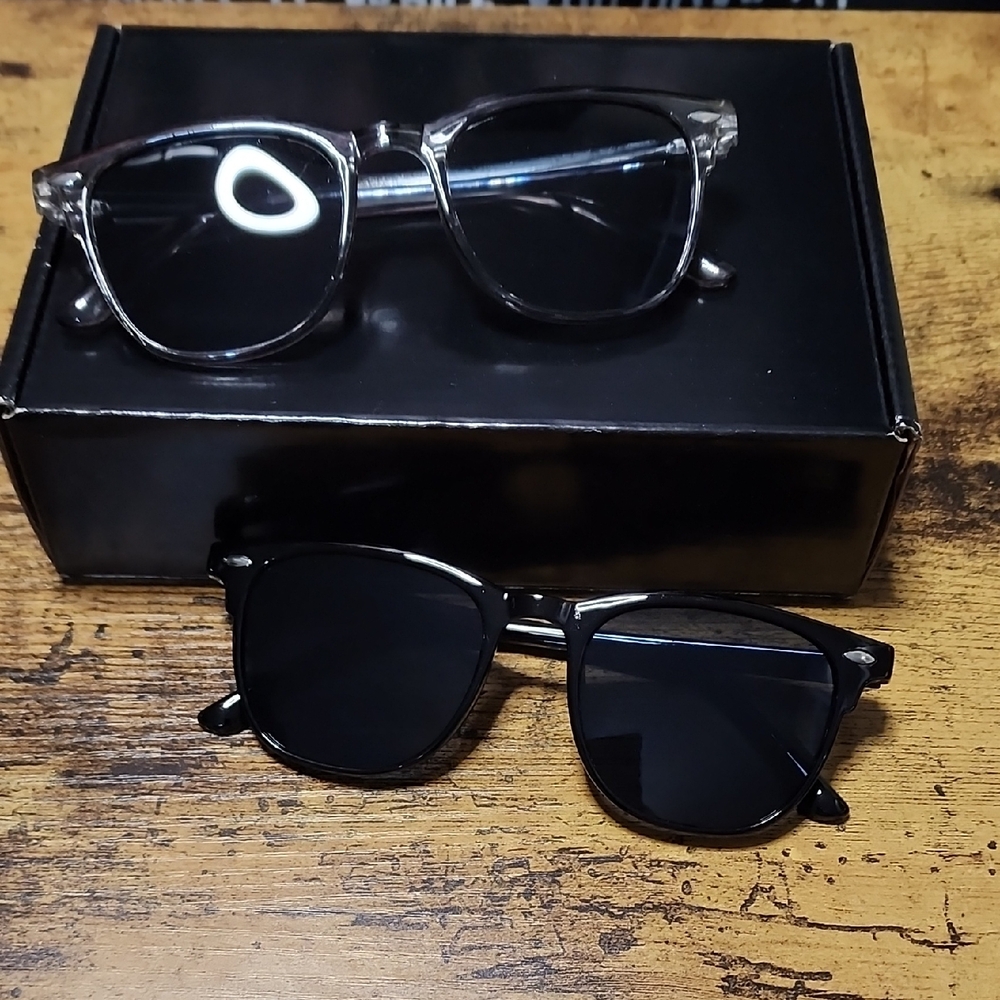 Black Sunglasses-Bundle (NWOT)
